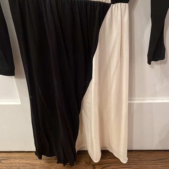 Alice and Olivia long sleeve knee length dress - Picture 6 of 8